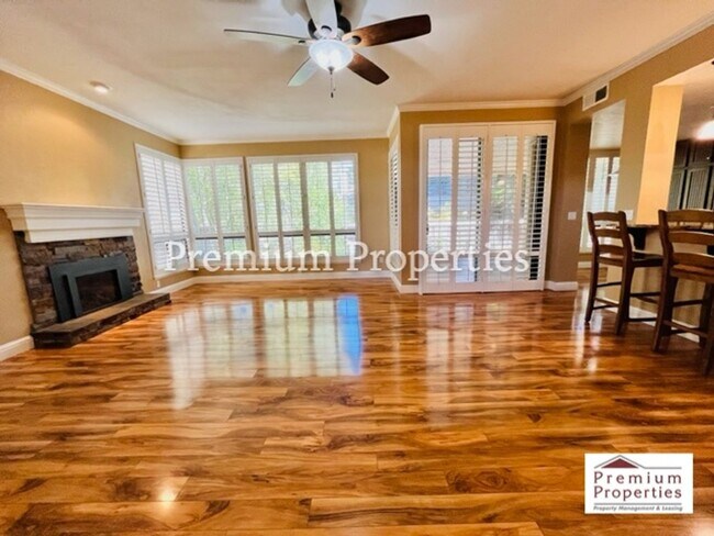 Photo - Beautiful 2BD/2BA Condo Unit in the Gated ... Unit 2
