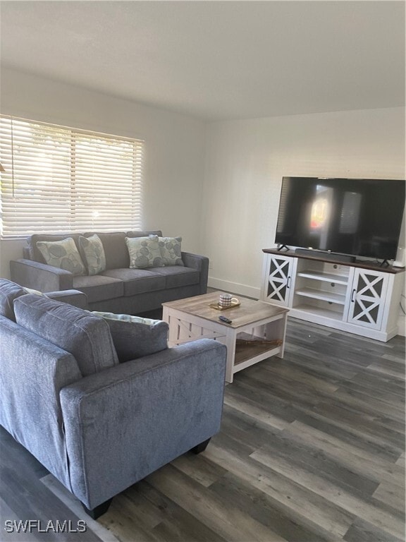 Building Photo - 4617 Bayshore Dr Unit H1