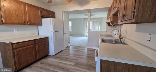 Photo - 7854 Kings Bench Pl