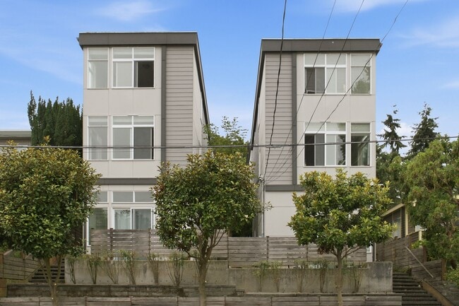 Photo - 3027 21st Ave W