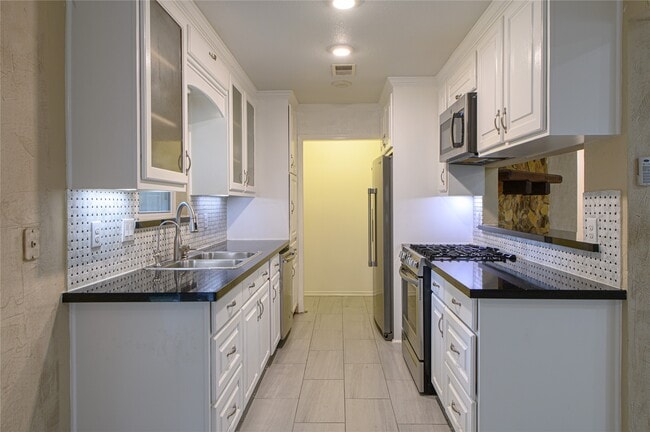Photo - 4110 Garden Springs Dr