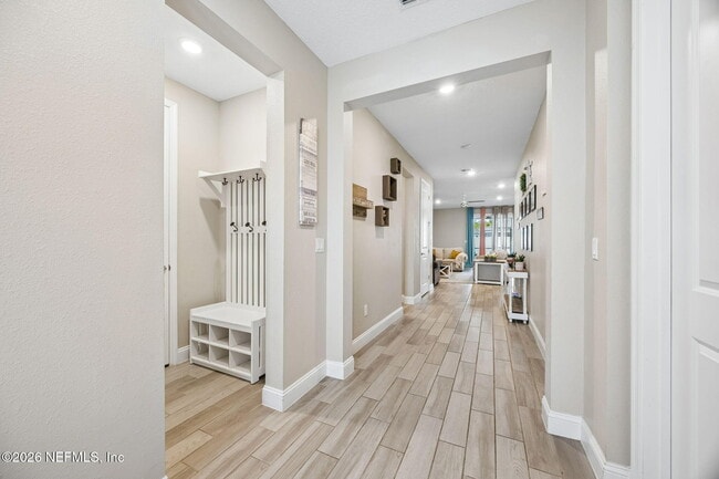 Photo - 118 Sadler Ct