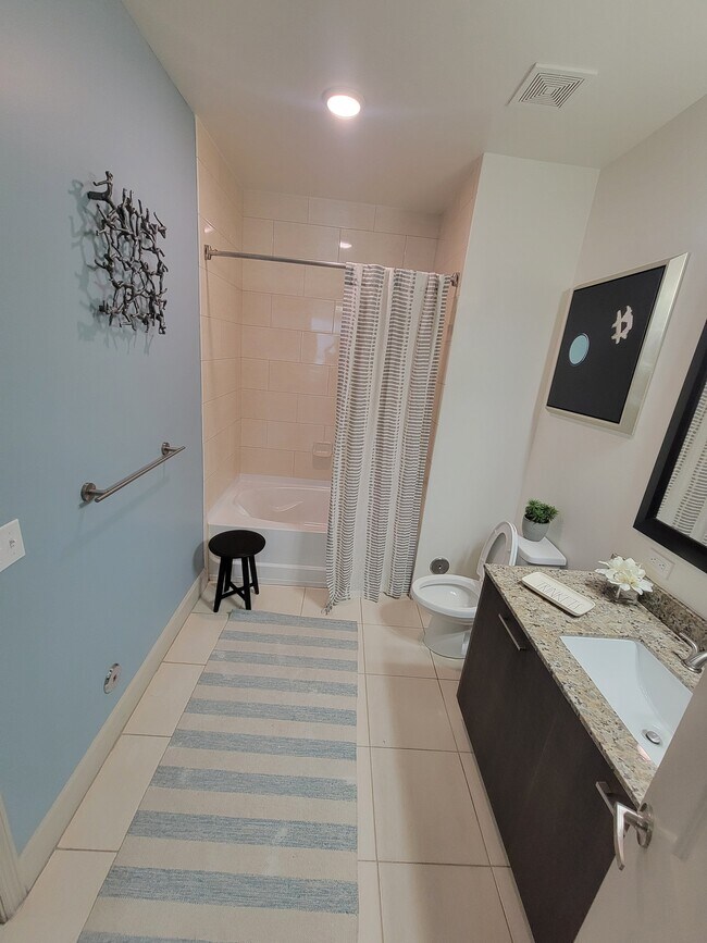 Photo - 8286 NW 48th St Unidad A3M