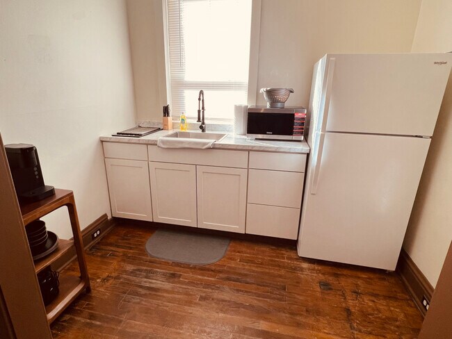 Photo - 58 Dickenson St Unit 2