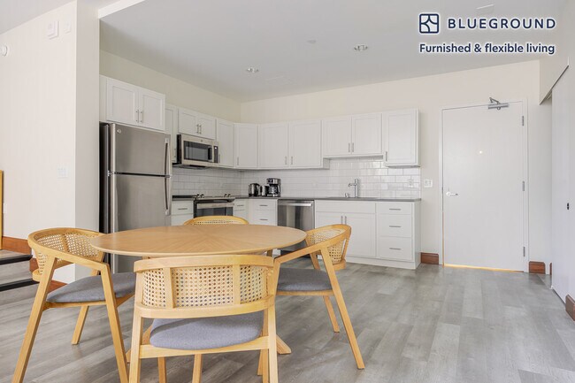 Photo - 110 W Ocean Blvd Unidad FL-1-ID1365