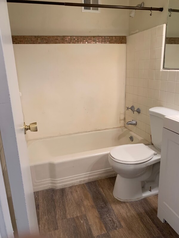Photo - 2101 Chestnut St Unit Riverwest 1BR