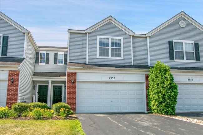 Photo - 4932 Montauk Dr