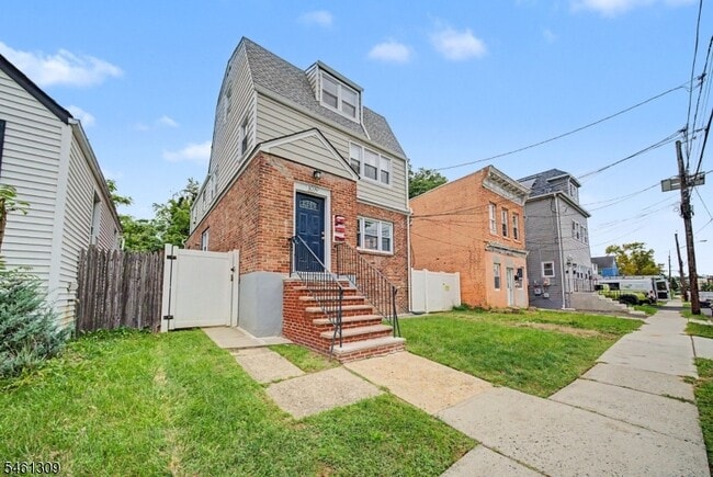 Photo - 1019 Rivington St