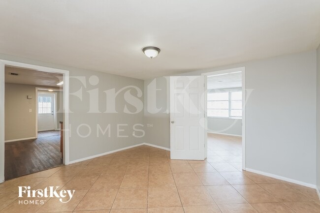 Photo - 7915 Foxbloom Dr
