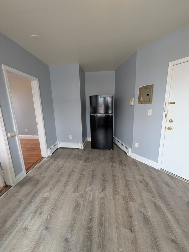 Photo - 779 Avenue E Unit 1