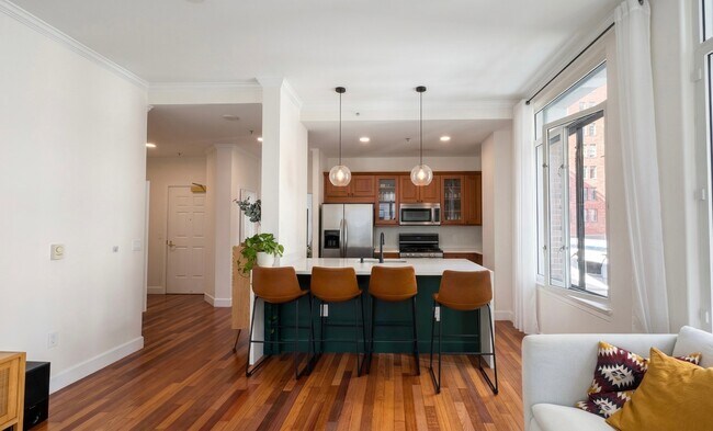 Photo - 201 Sansome St