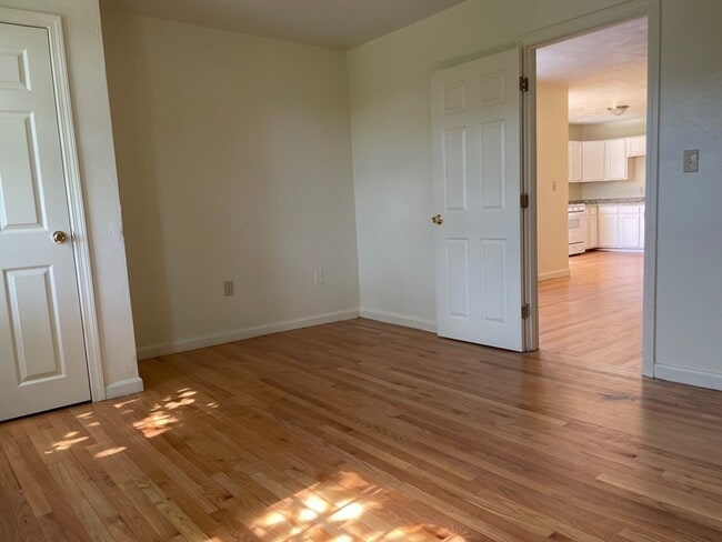714 Shawmut Ave Unit 2