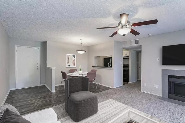 City Crest Apartments