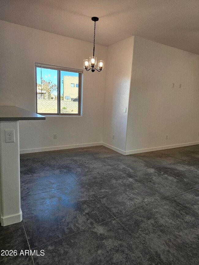 2206 Las Brisas Way