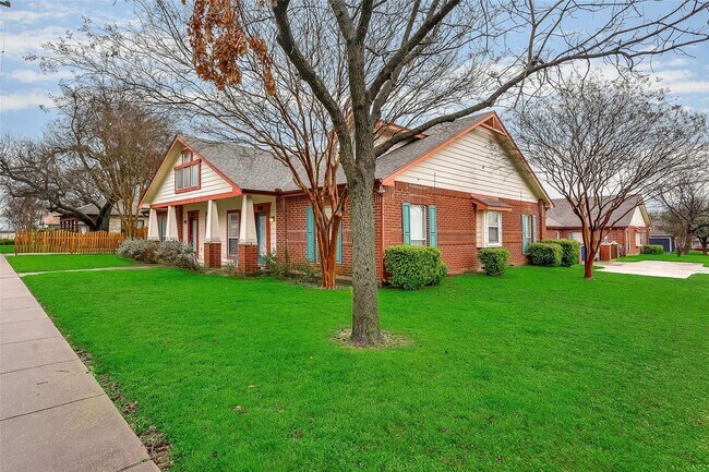 Photo - 300-306 East Main Street Unit 300