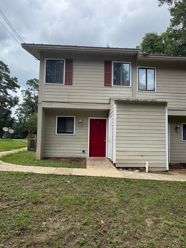 1007 Sutor Rd