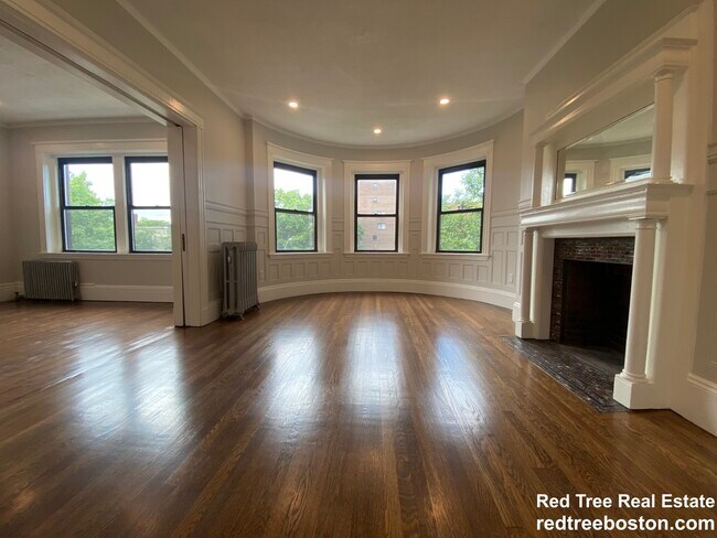 Photo - 1857 Beacon St Unit 3