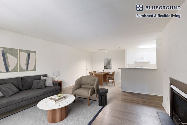 Photo - 313 Avalon Cir Unidad SI FL1-ID1254A