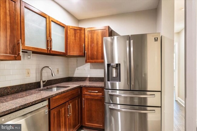 Photo - 211 Victor Pkwy Unit 211D