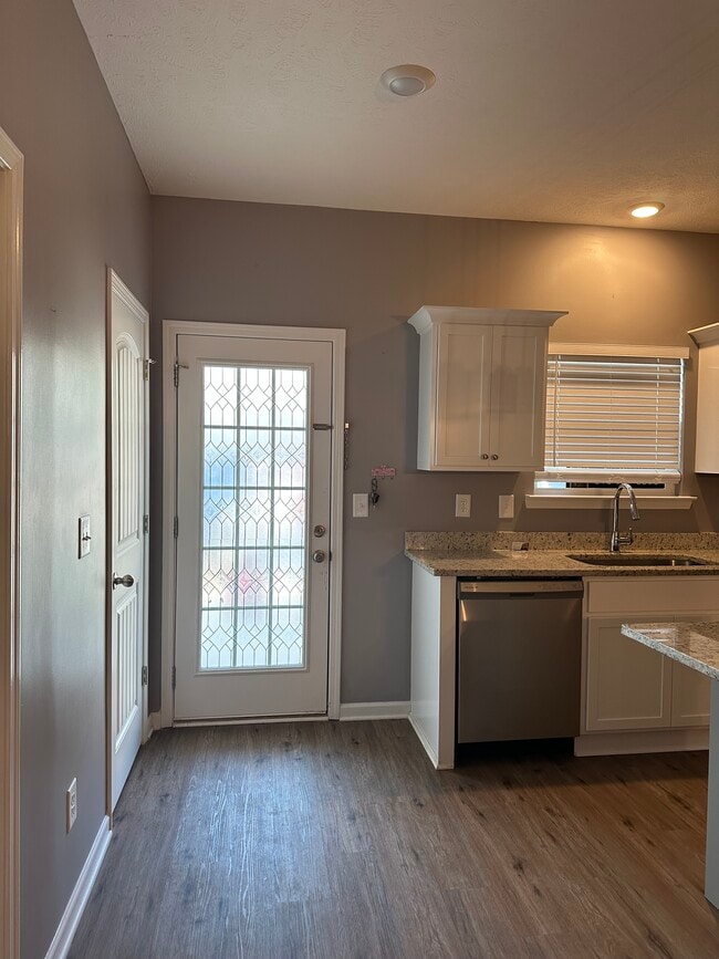 Photo - 412 Moshe Mualem Pl