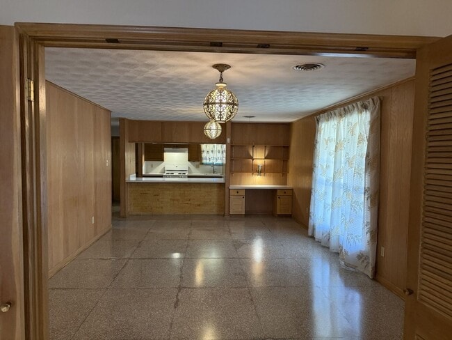 Photo - 956 Bonnabel Blvd