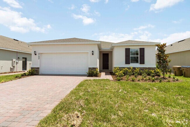 Building Photo - Beautiful Brand New Energy Efficient 4/2 C... Rental