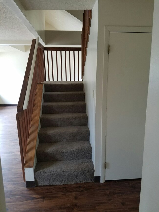 Photo - 184 Legion Ln