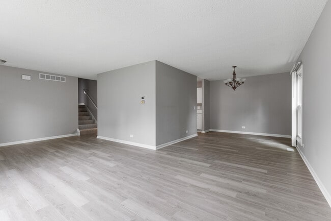 Photo - 135 Encina Dr