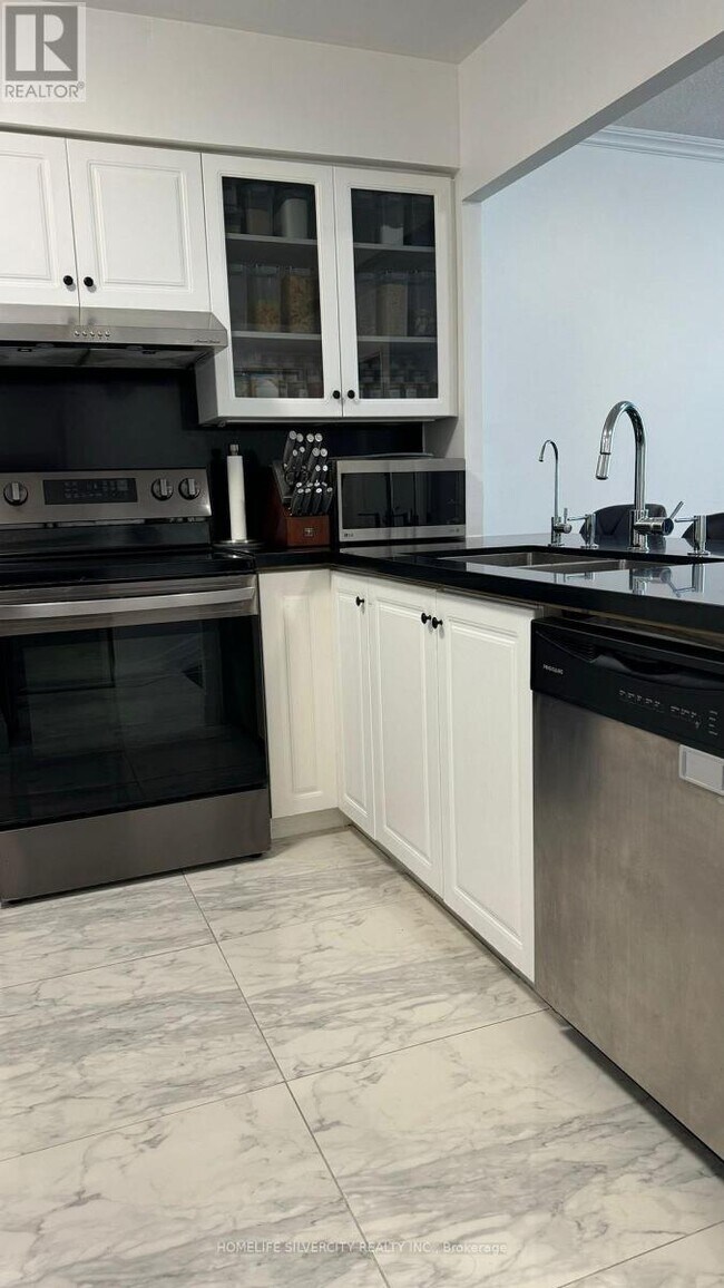 Photo - 55 Elm Dr W Unit #2206