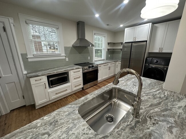Photo - 129 W Thomas St Unit 3