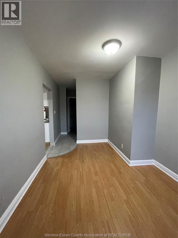 Photo - 2329 Pillette Rd Unité 1