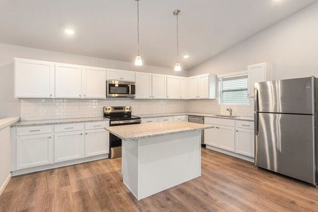Photo - 4394 Pine Creek Dr