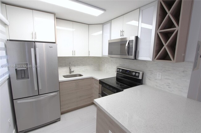 427 Santander Ave Unit 202