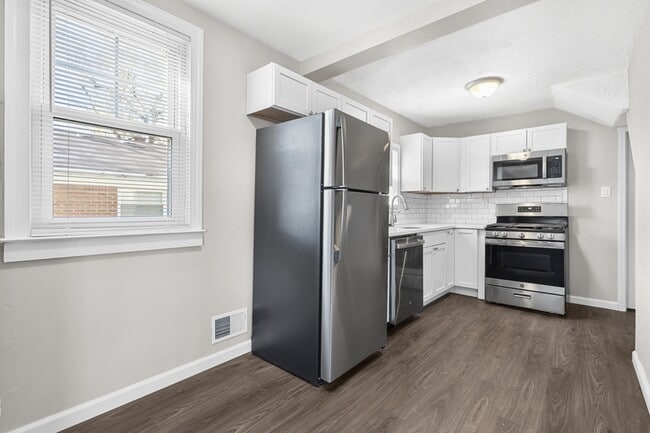 Photo - 1312 Pagel Ave