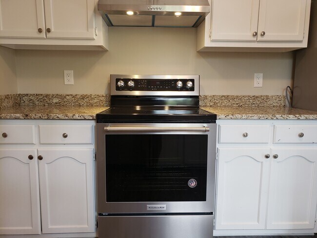 Photo - 6227 King George Dr