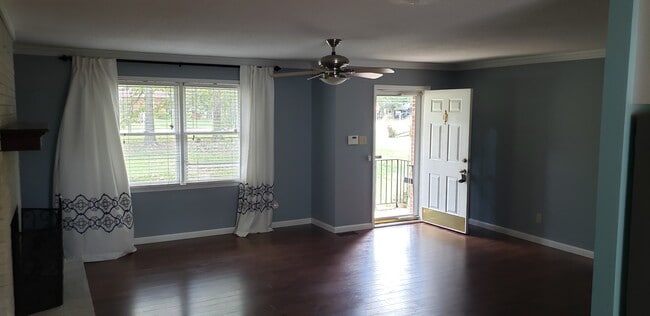 Photo - 100 Jackie Ave