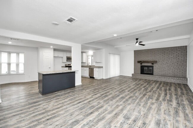 Photo - 3102 Cherry Creek Dr