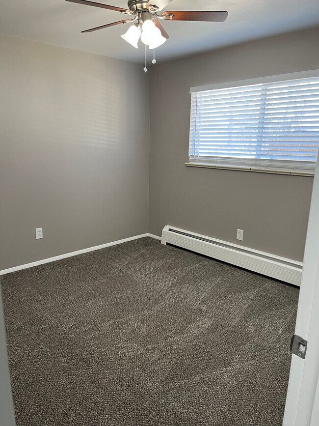 Photo - 8355 W 9th Ave