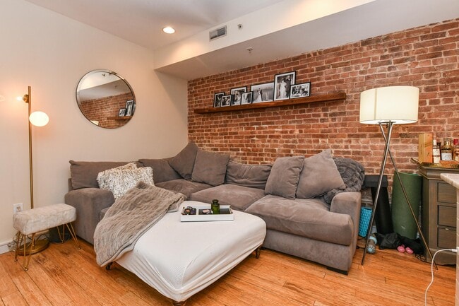 Photo - 812 Washington St Unit 1