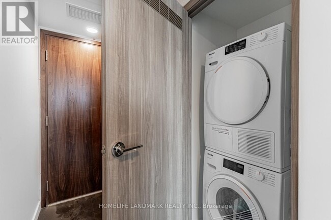 Photo - 38 Widmer St Unit 4509