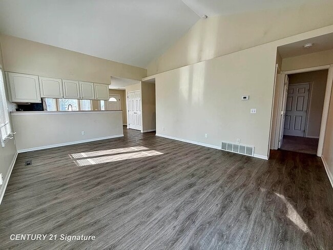 Photo - 6030 Canton Dr