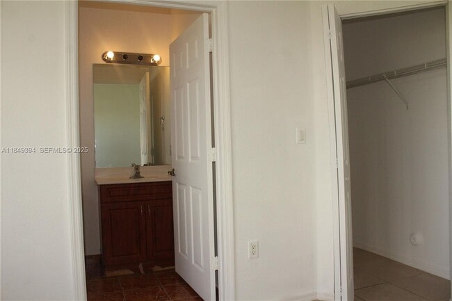 Photo - 10937 SW 181st Terrace