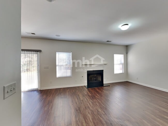 Photo - 3009 Gale Ct