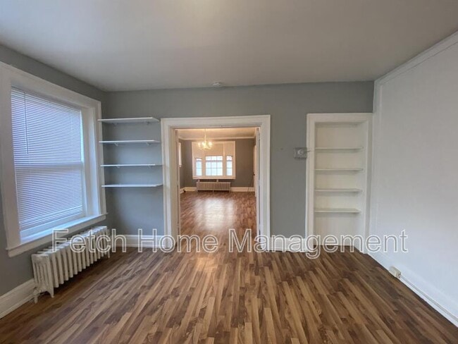 Photo - 137 S Prince St