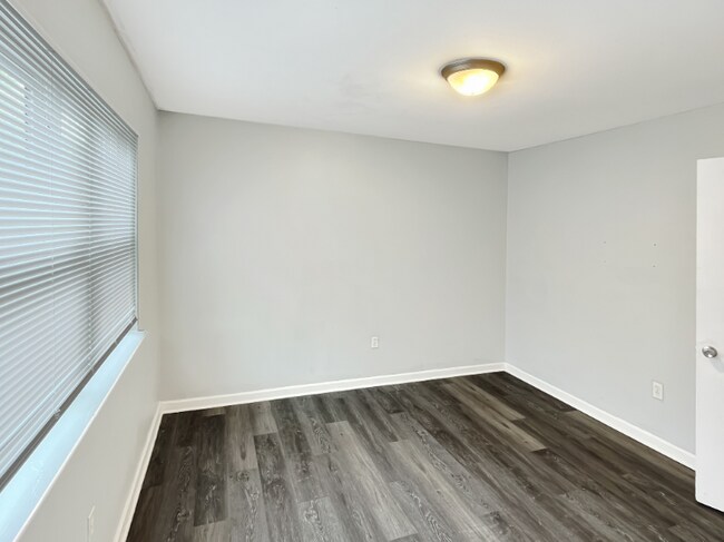 Photo - 4510 Papania Dr