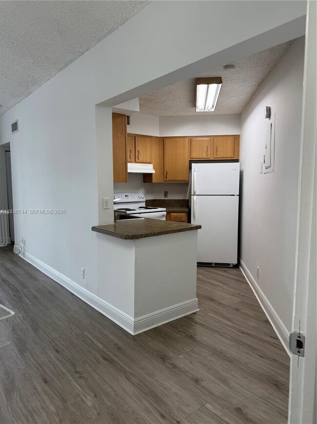 Photo - 213 Lake Pointe Dr Unit 202