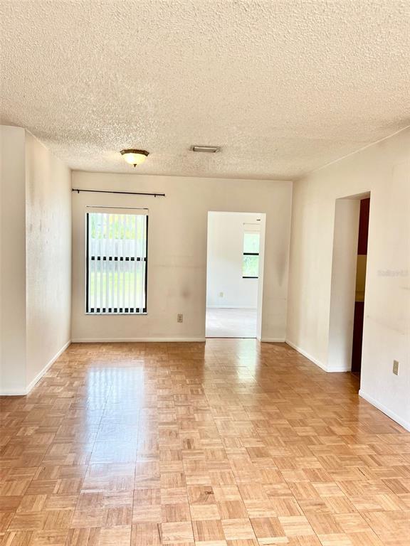Photo - 718 Buckminster Cir