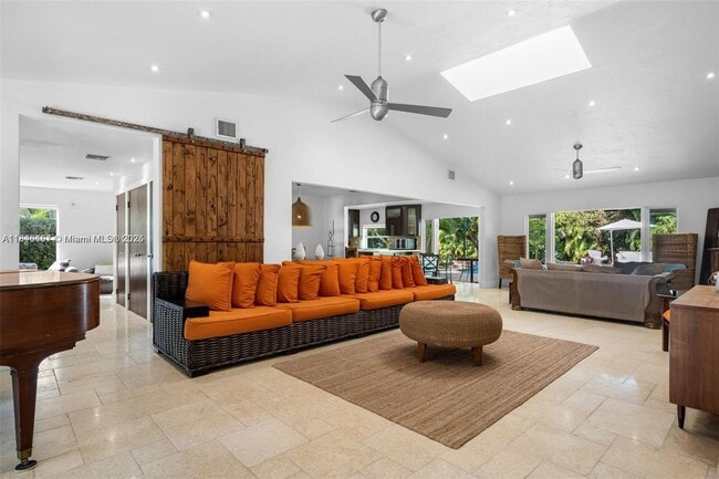 Photo - 6411 SW 185th Way