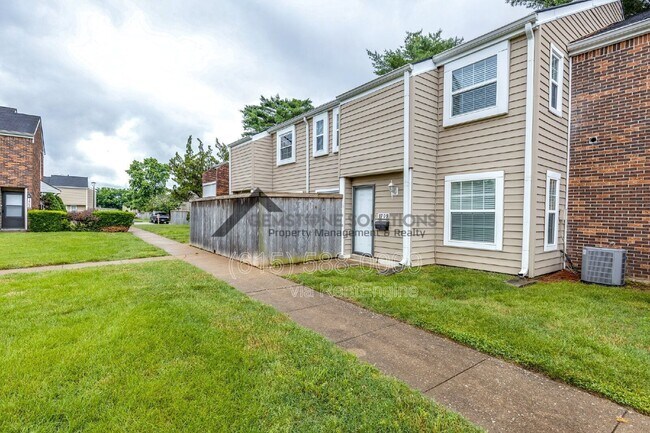 Photo - 1705 Granville Rd