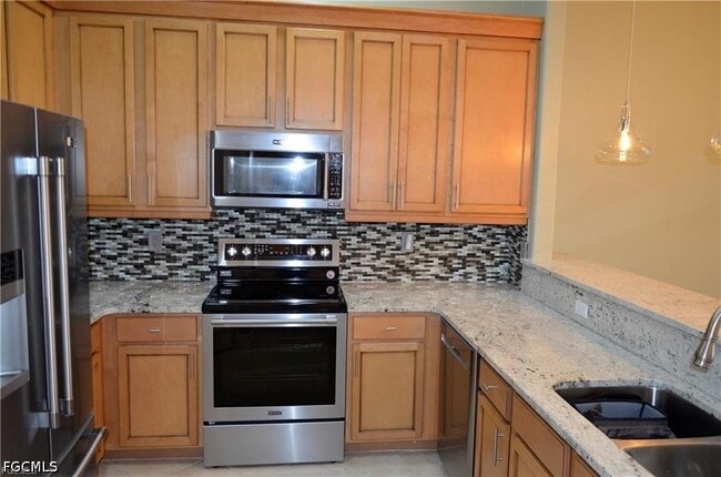 13215 Silver Thorn Loop Unit 206
